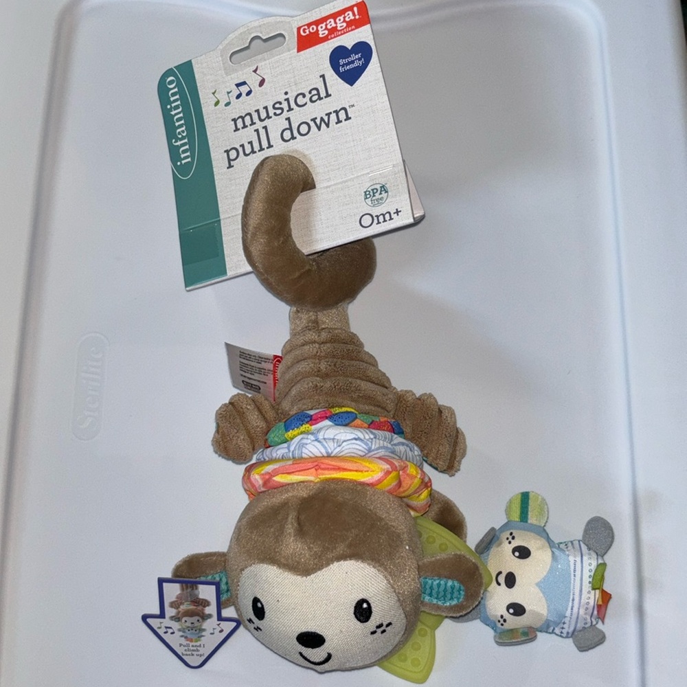 NWT Infantino Go Gaga! Musical Pull Down Monkey
